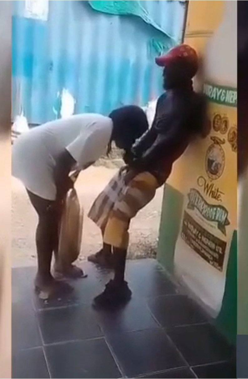 slut hooker sucking stranger dick in public