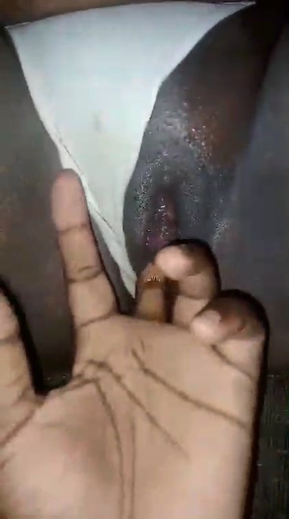 She just close from school - Trending Ghana Sextape Leak