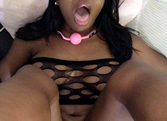 Beautiful ebony teen nude leak 