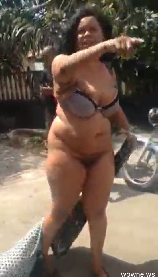 Prostitute With Big Breasts Exposing Pussy In Public (18+)